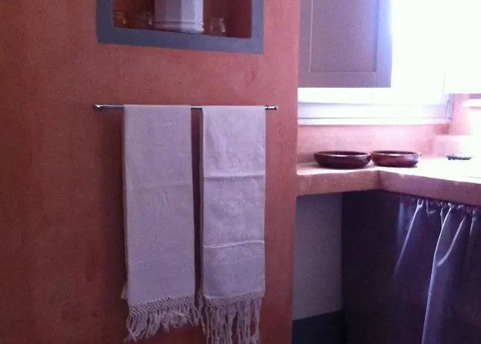 Masseria Montedoro 吉诺萨滨海